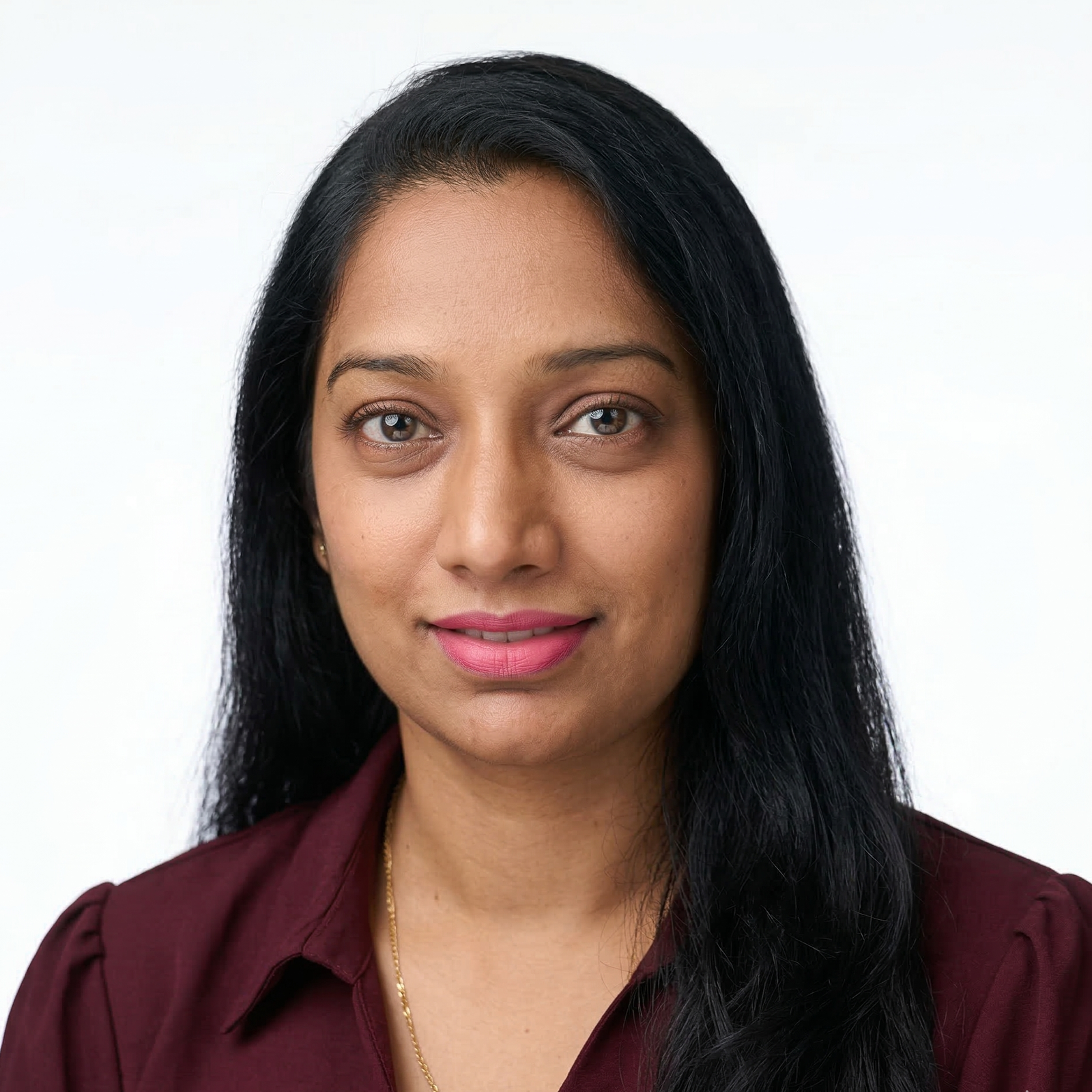 Veronica Danthis - Founder of Yolotripz